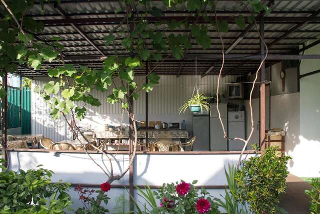 Гостевой дом RAiSA Гагра-8